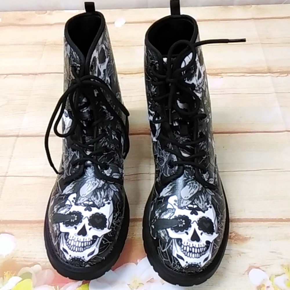 Skull pattern boots 4766g